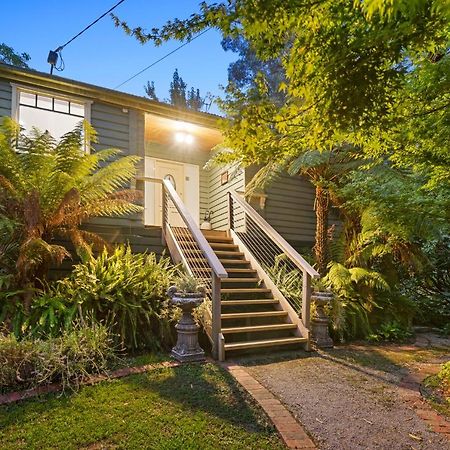 Вілла Paddys Creek Retreat Upwey Екстер'єр фото