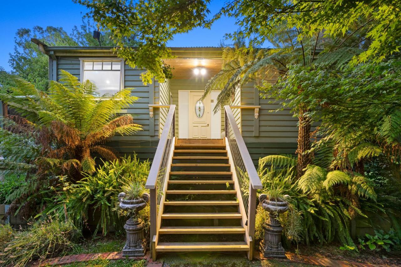 Вілла Paddys Creek Retreat Upwey Екстер'єр фото